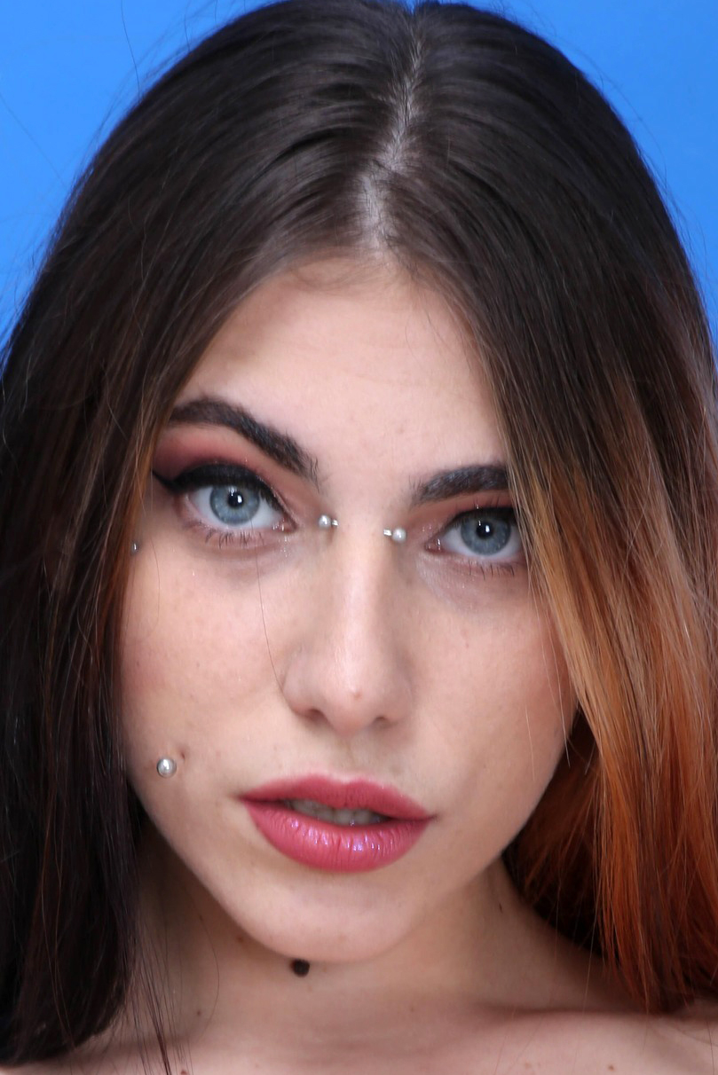 Photo HD Dalila Dark - 1