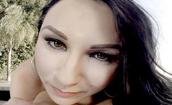 Veruca James, Steve Holmes