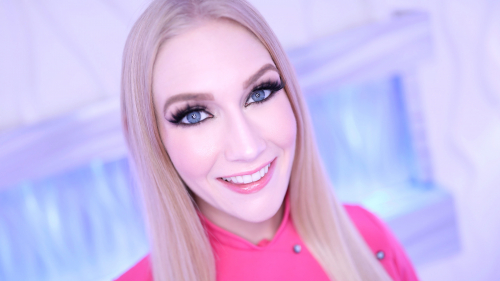 Swallow Salon Introduces Emma Starletto Giving POV Blowjob and Swallowing