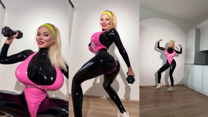 Sissy Feminization Tutorial + Sweat + Photography > LATEX