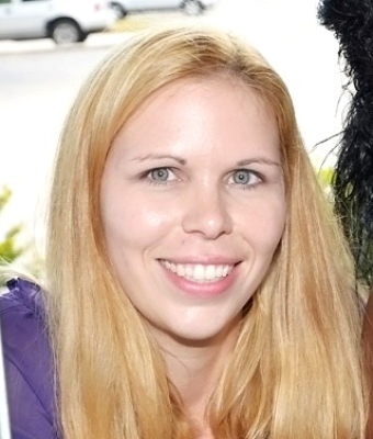 Flaca Greeneyes Facial