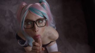 Elic makes me play dress ups