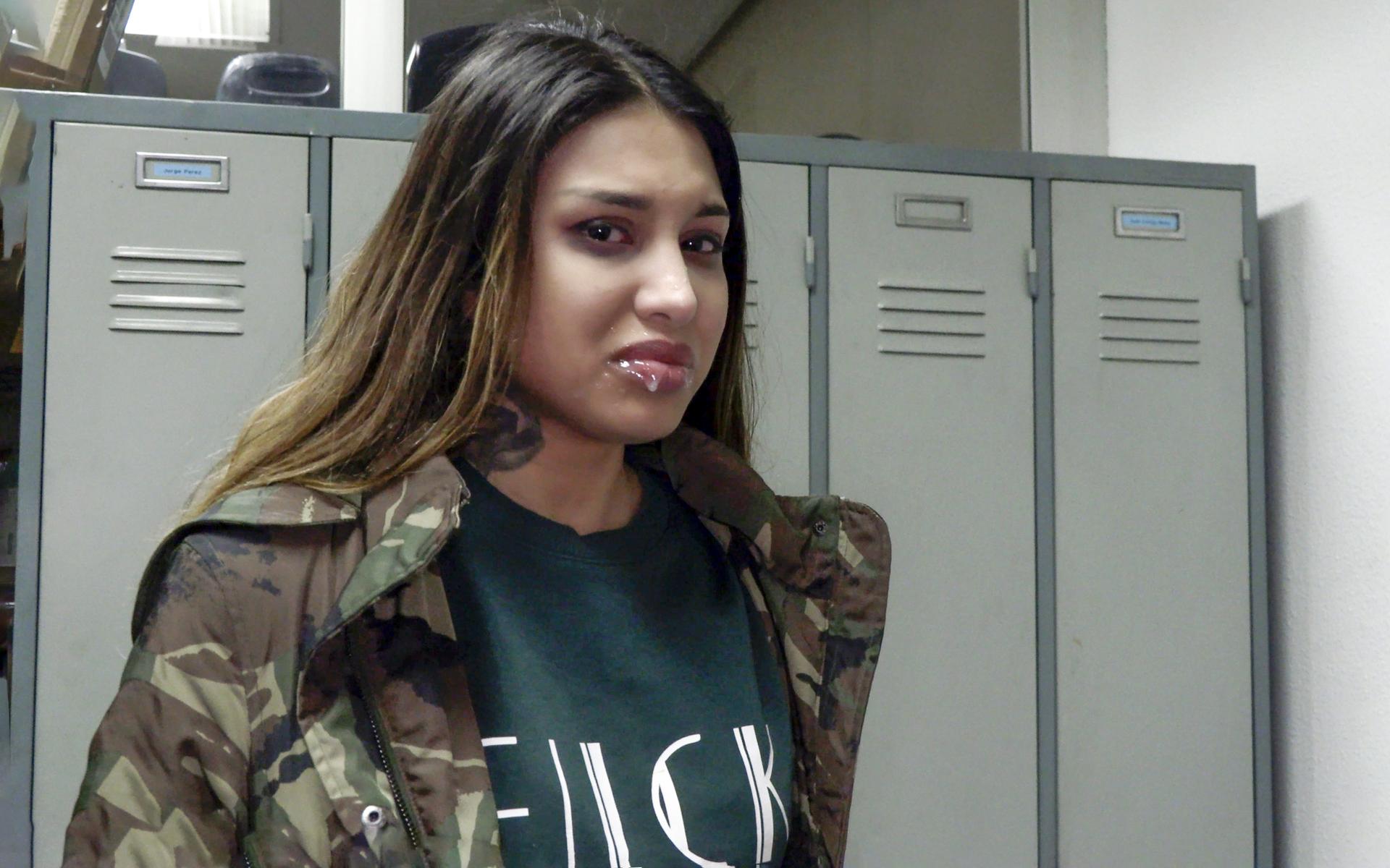 Roxy Lips - Bukkake - Behind The Scenes