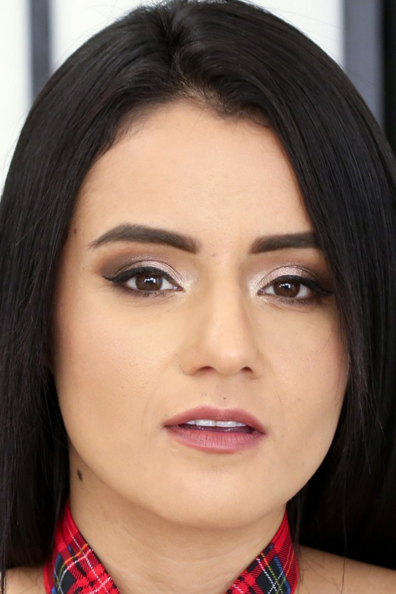 Photo HD Ivanna James - 2