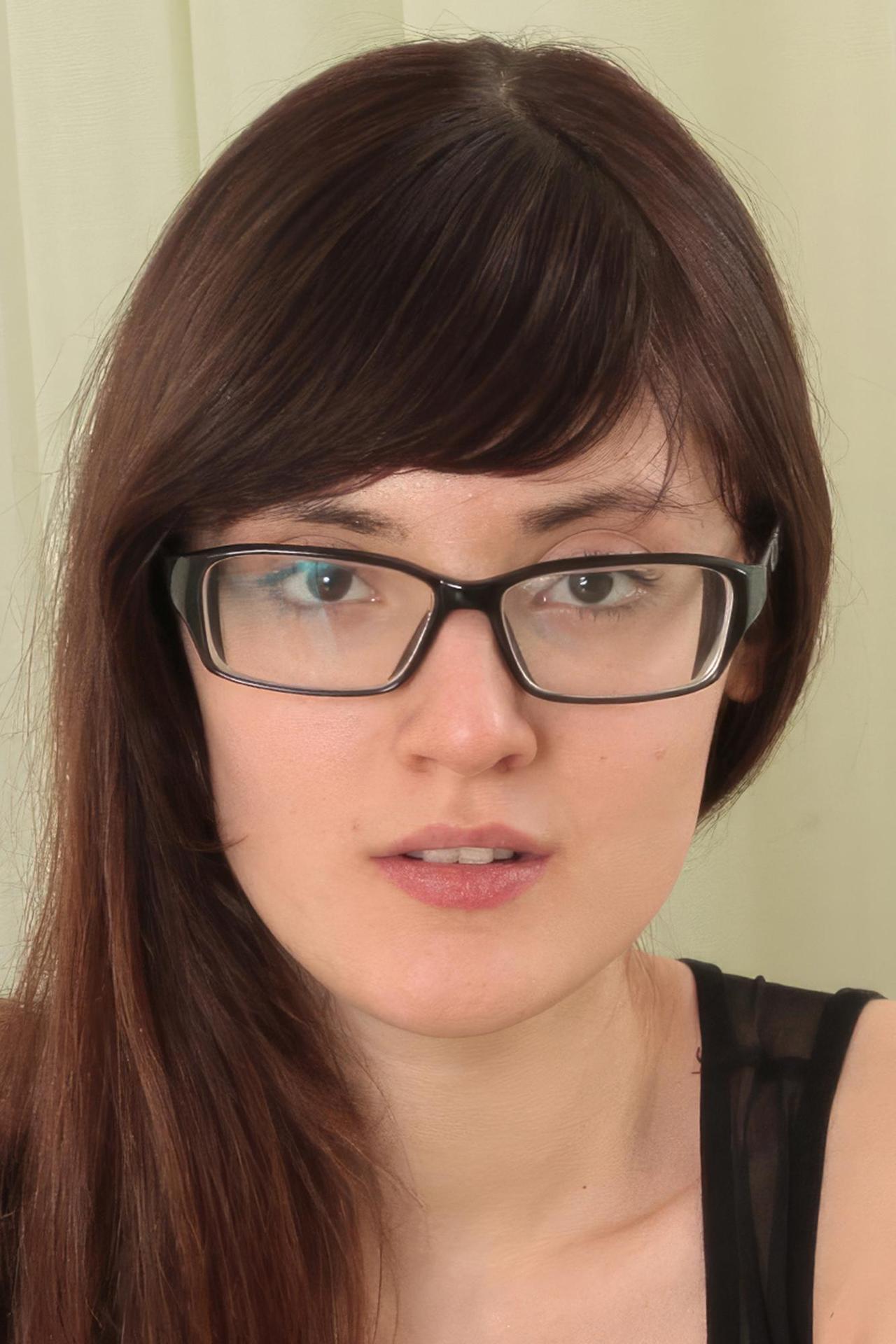 Photo HD Anni Bay - 1