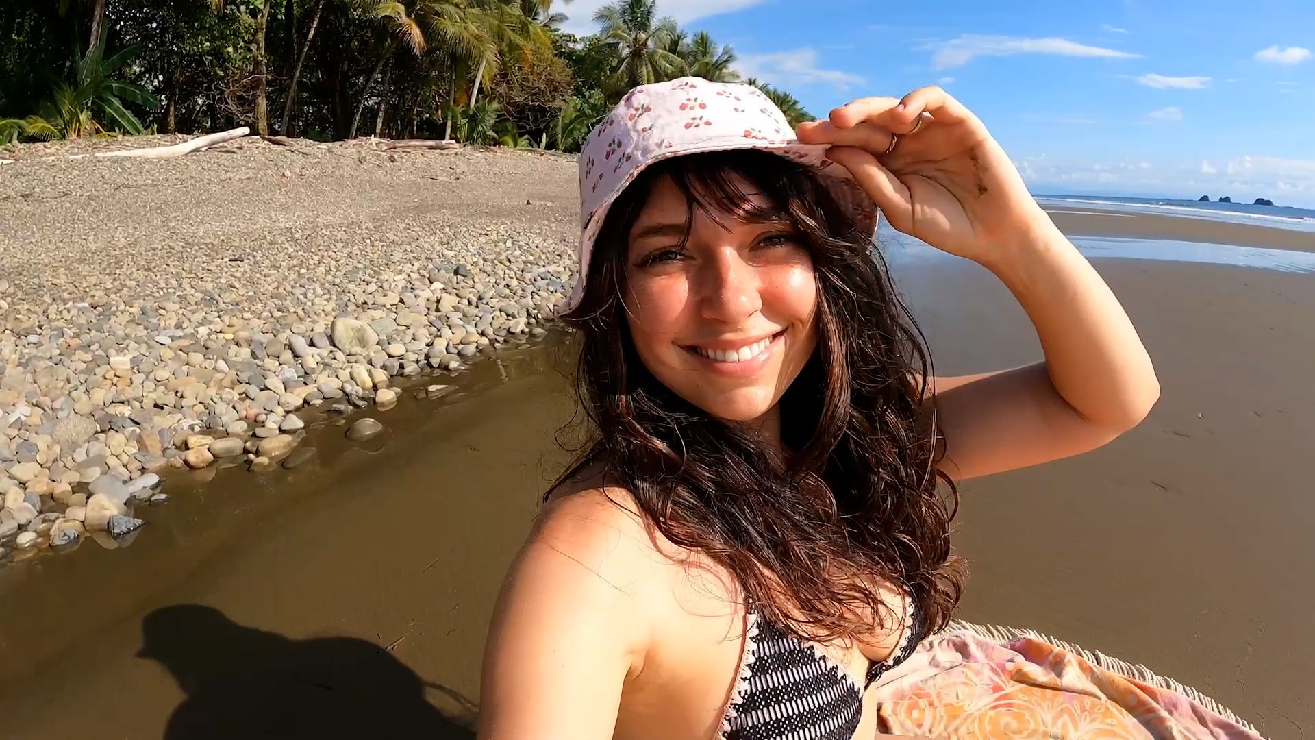 Intimate Moments: Massage With the Sound of the Sea: A day in the life of Erin Ashford