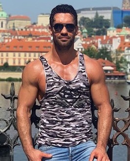 Photo HD Larry Steel - 1