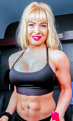 Fitness Angel Fellation