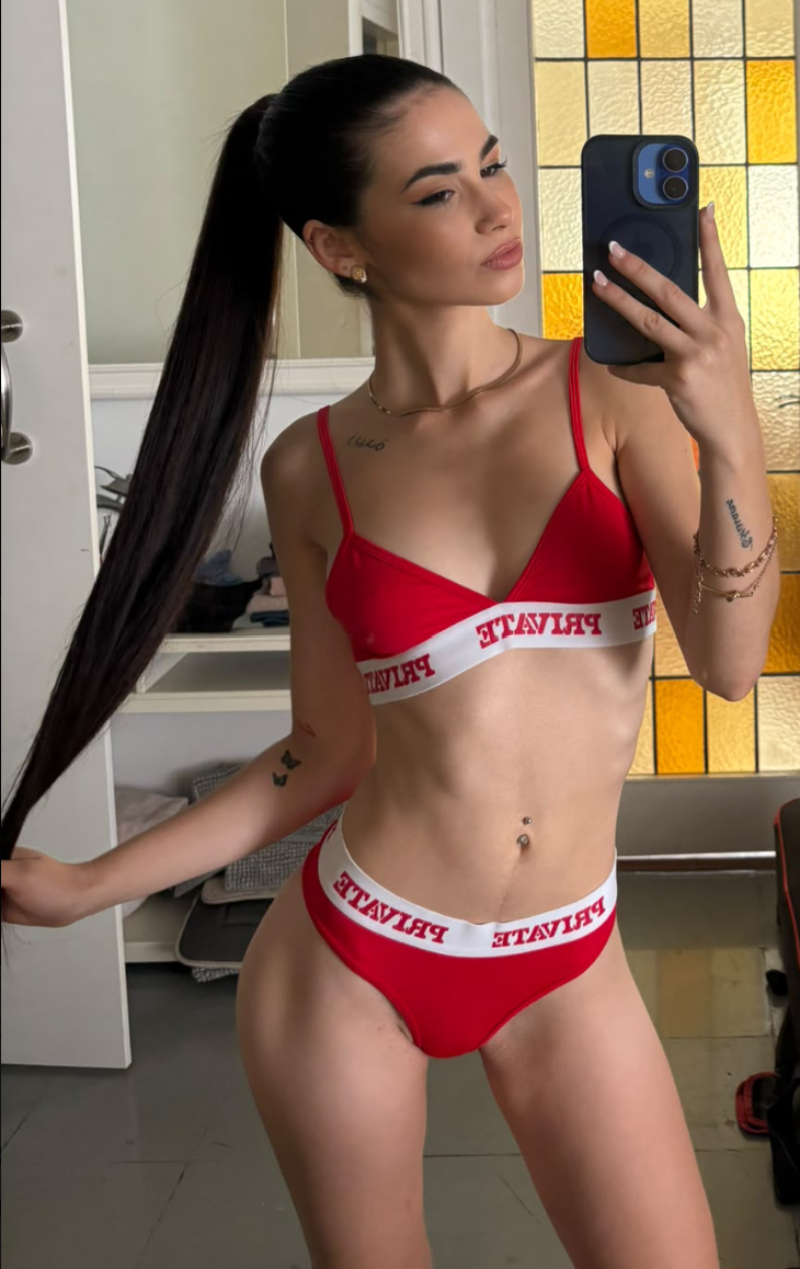 Lola Lux