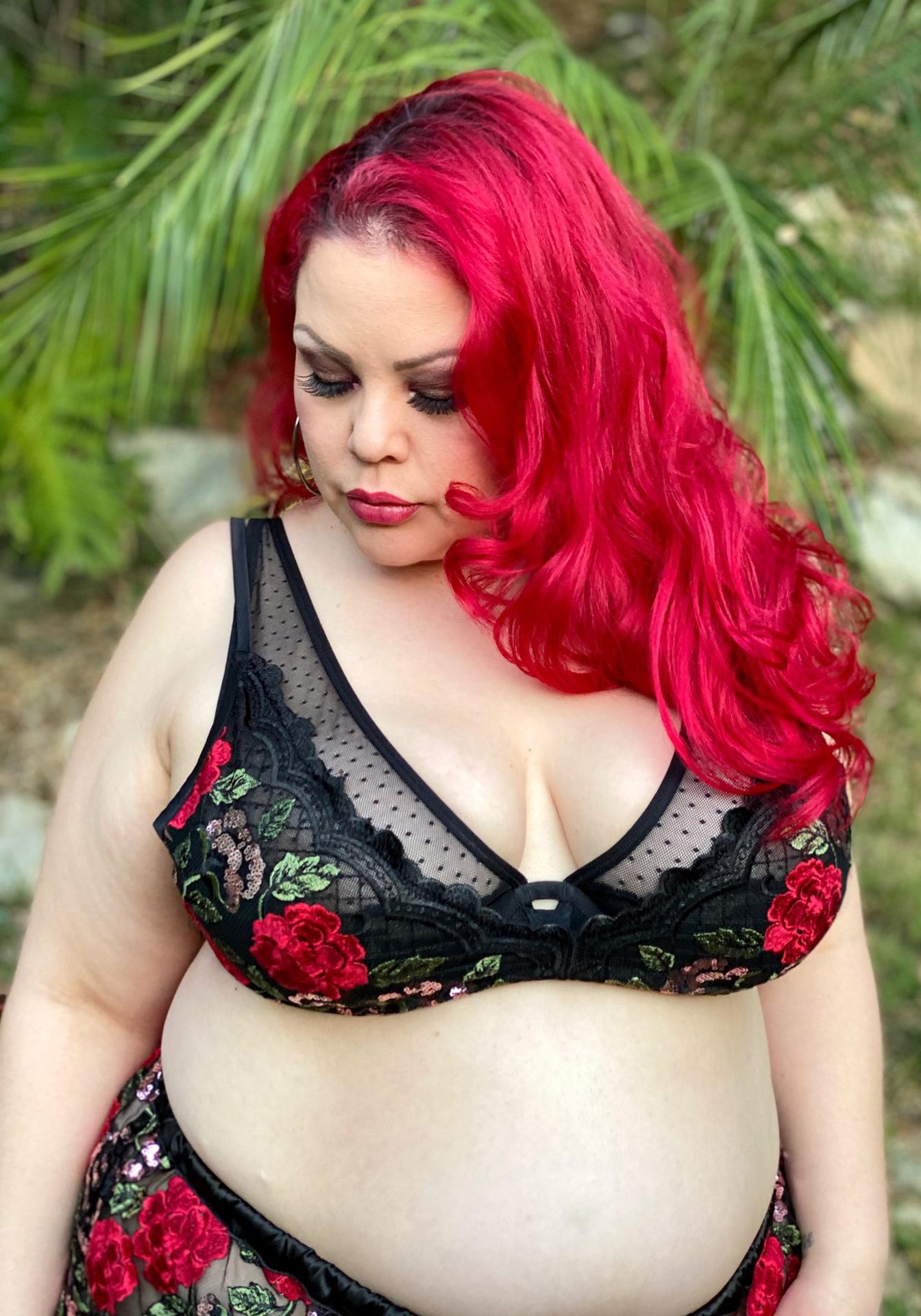 Photo HD April Flores - 3