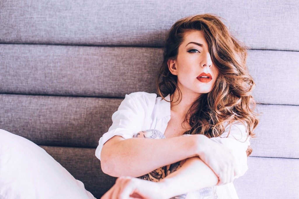 Photo HD Valerie August - 8