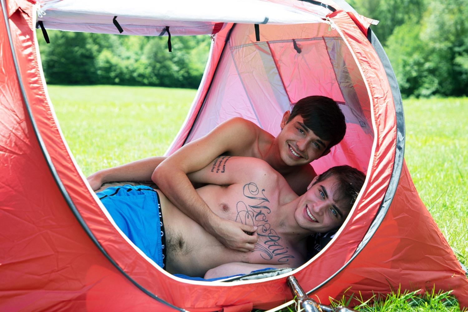 Camping with Grayson Lange and Willy T -BAREBACK-
