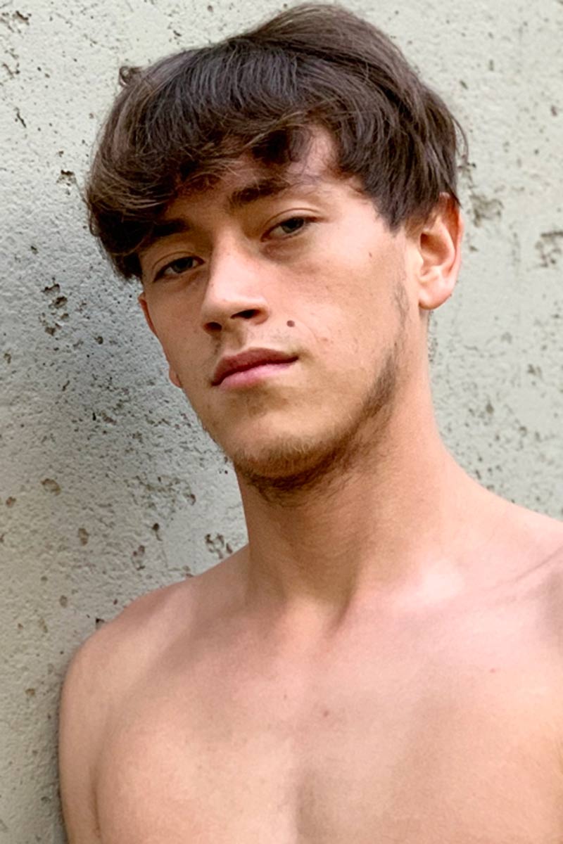 Ethan Steel Anulingus