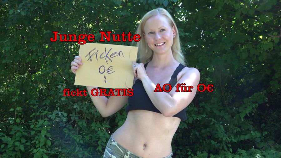 Young Parking hooker fucks FREE! Public AO for 0 € !!!