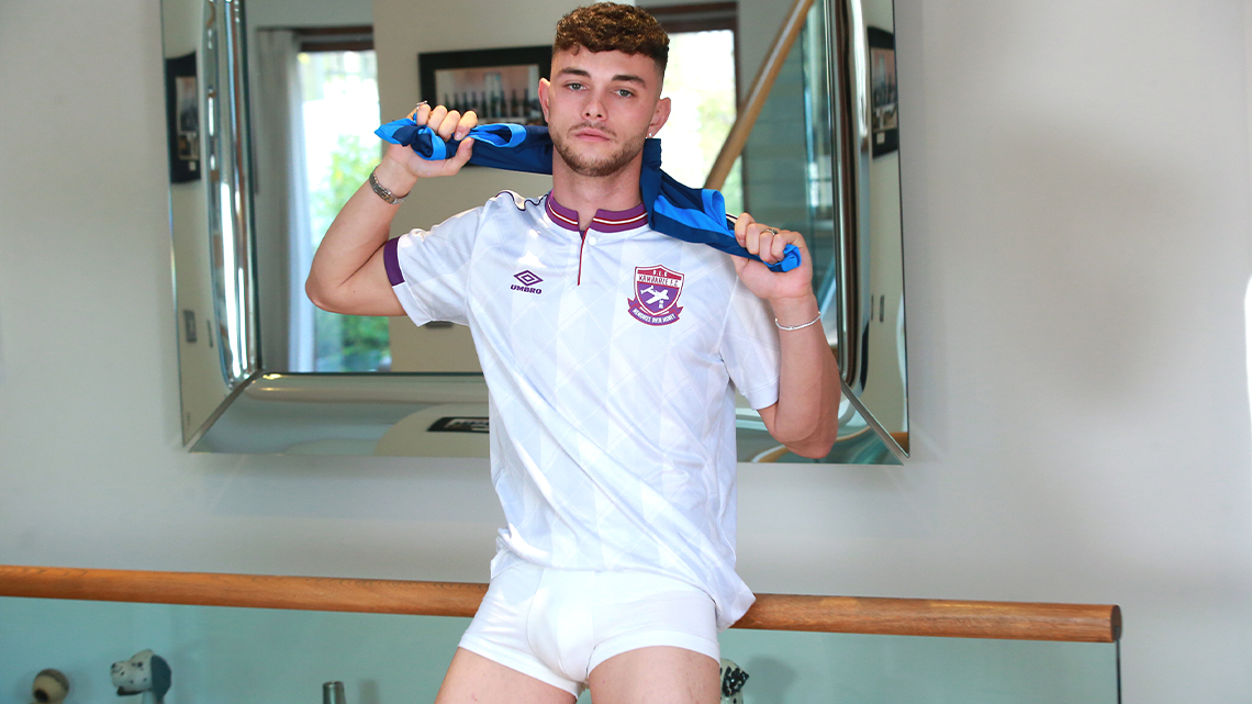 Young Toned Footballer Wanks his Hard Uncut Cock & Squirts a Load of Cum Everywhere!
