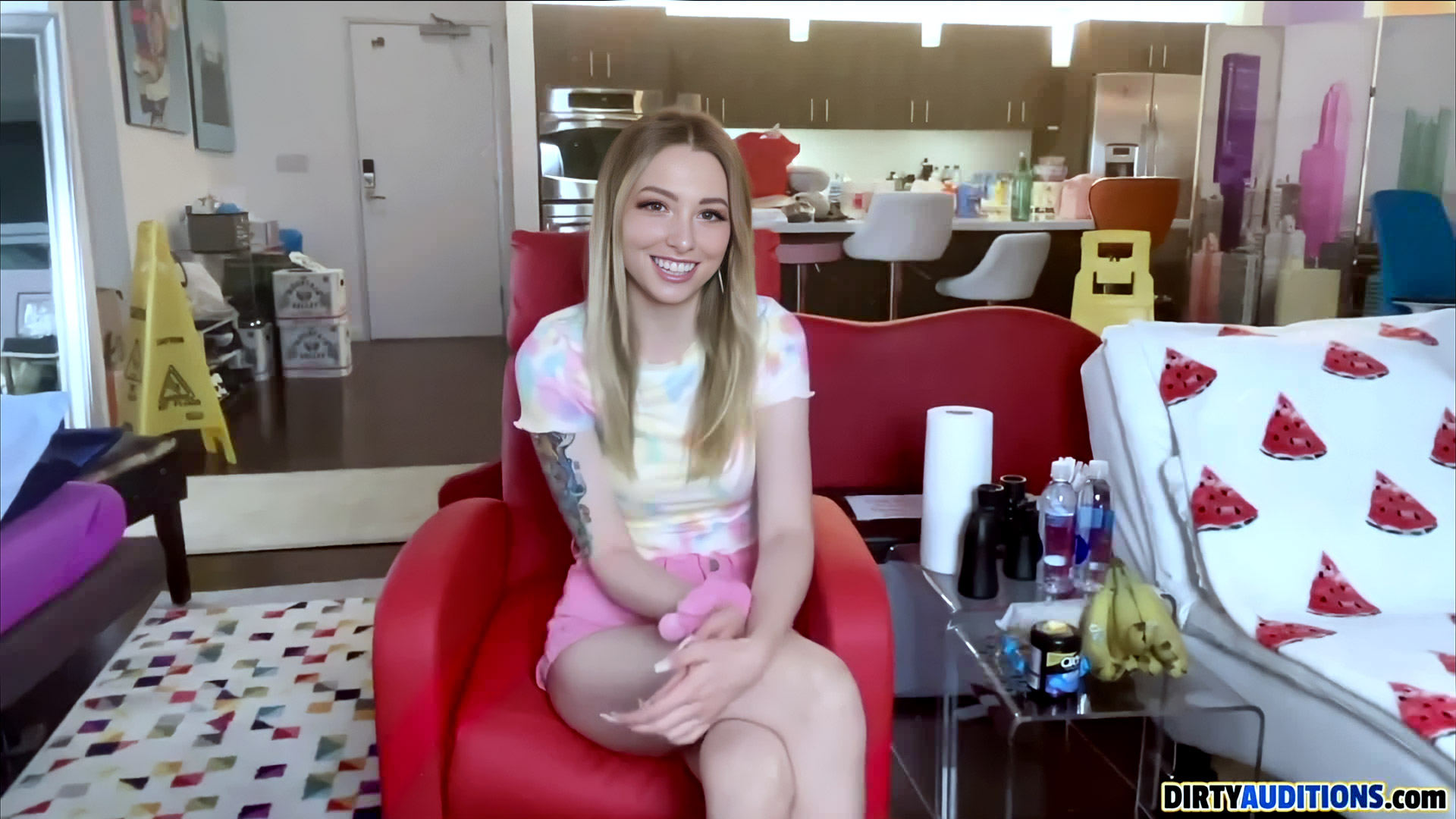 Popping Aliee's Pussy