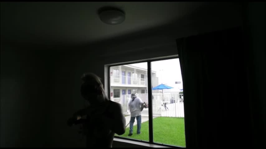 Flashing Gardeners At A Cheap Motel