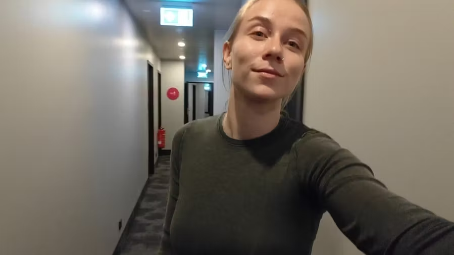 Hotel Room Initiation Part 1 Bed ''deflowering''