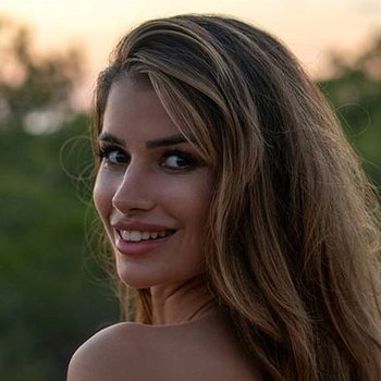 Photo HD Laura Schultz - 5