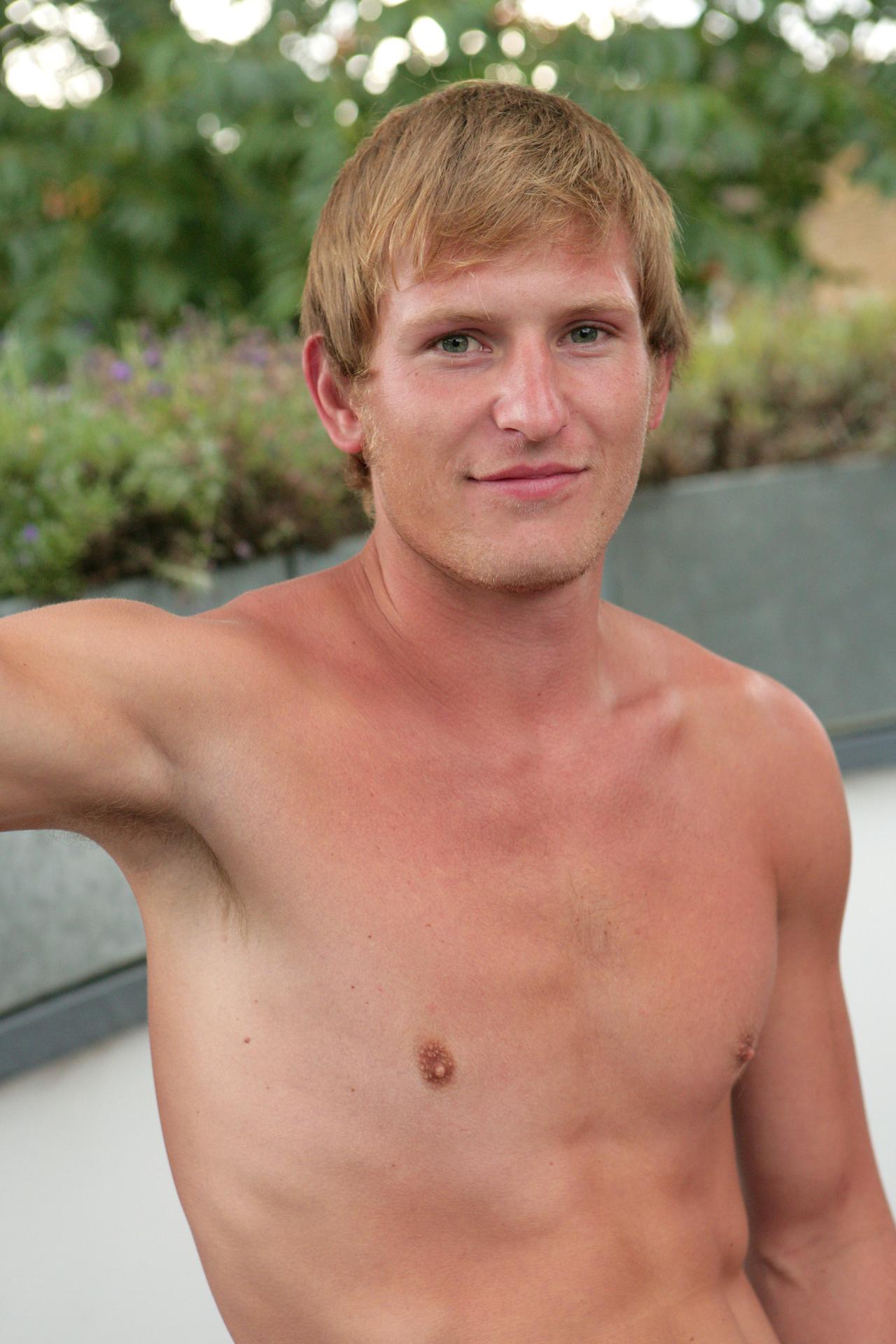 Photo HD Liam James - 1