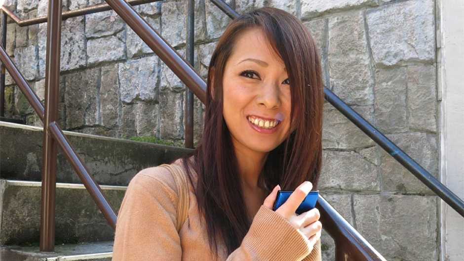 Hot Japanese Wife Ends Up Throating Dick