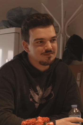 Photo HD Nick Yellow - 3