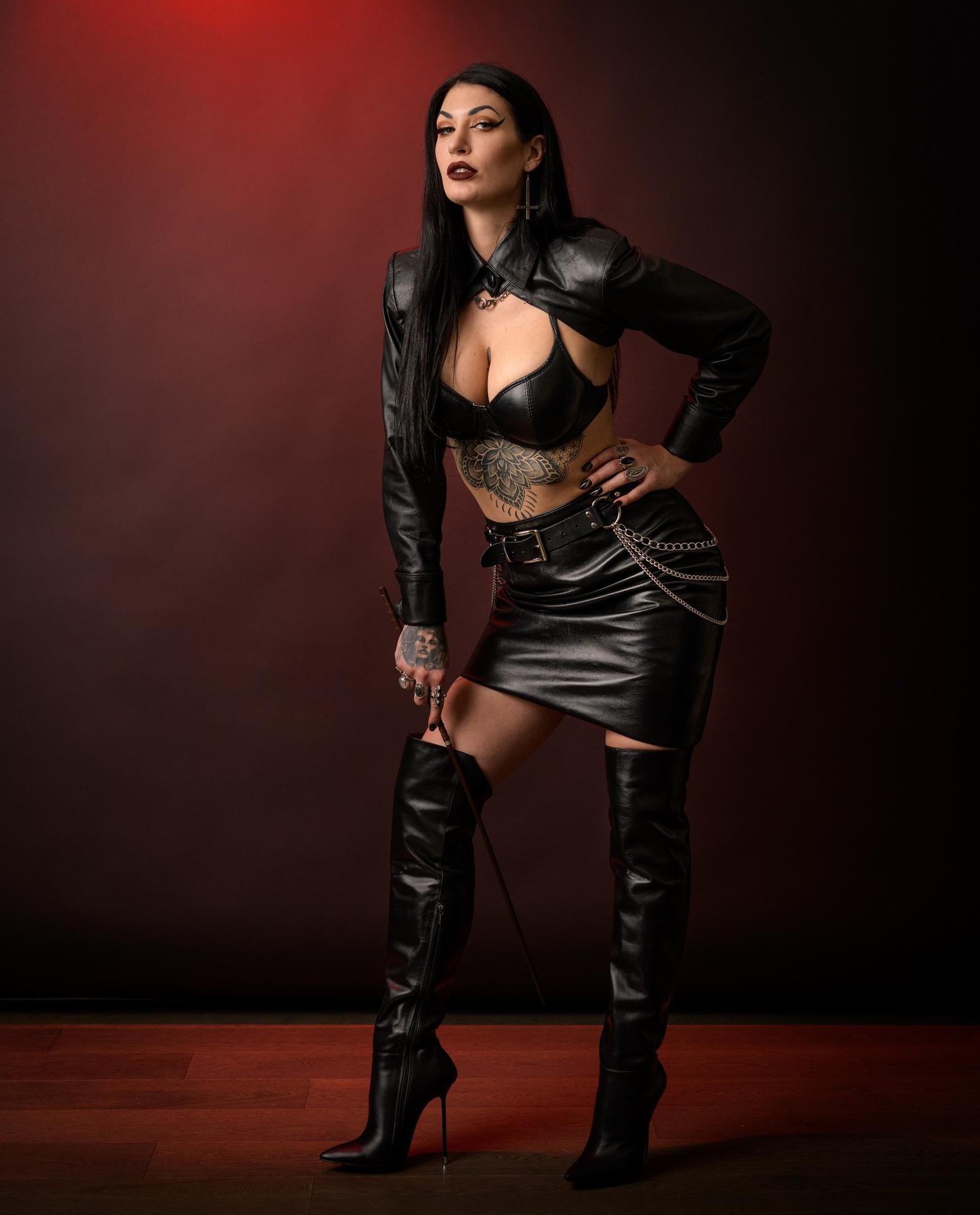 Photo HD Mistress Damazonia - 7