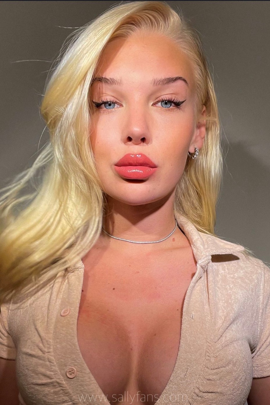 Photo HD Celine Dijjon - 8