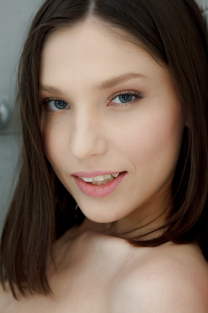 Photo HD Cloee Trinity - 3