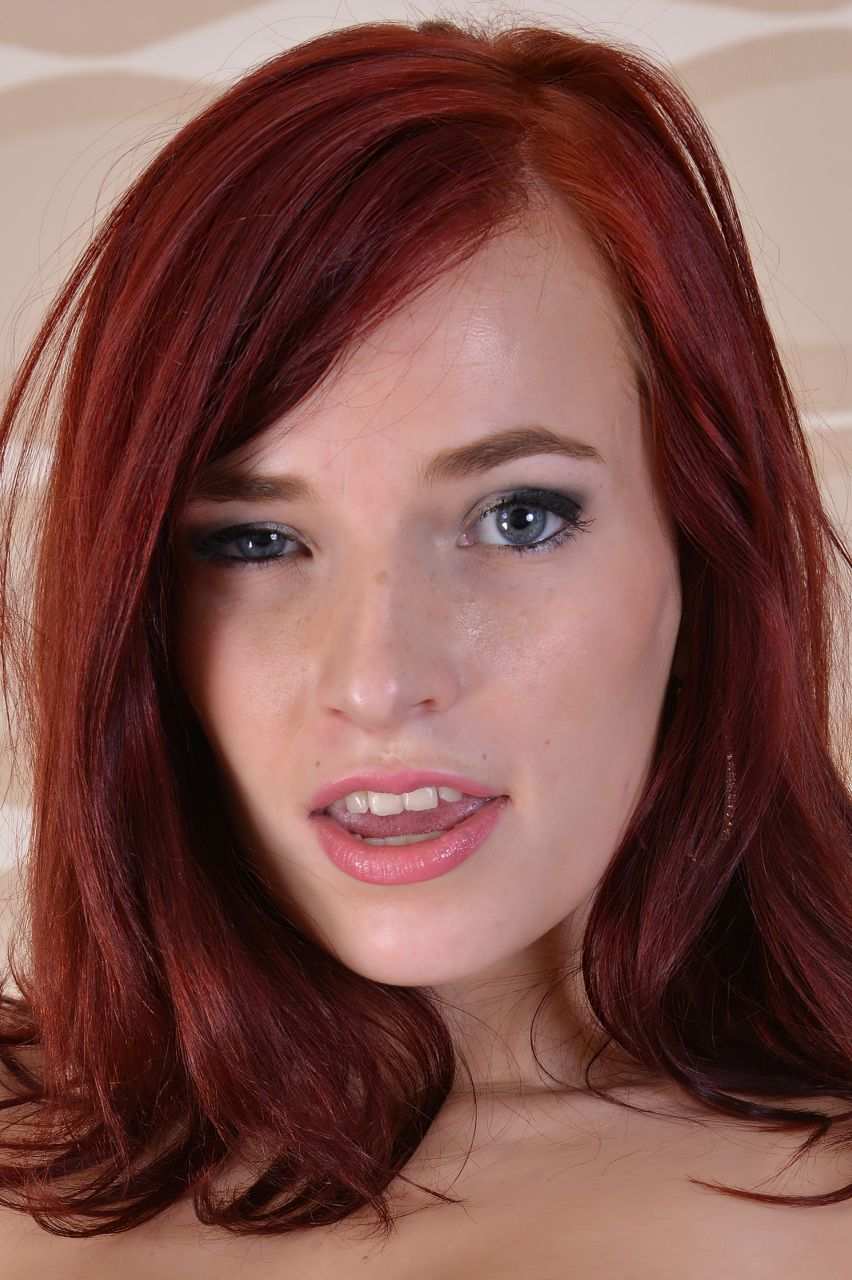 Photo HD Leila Smith - 2