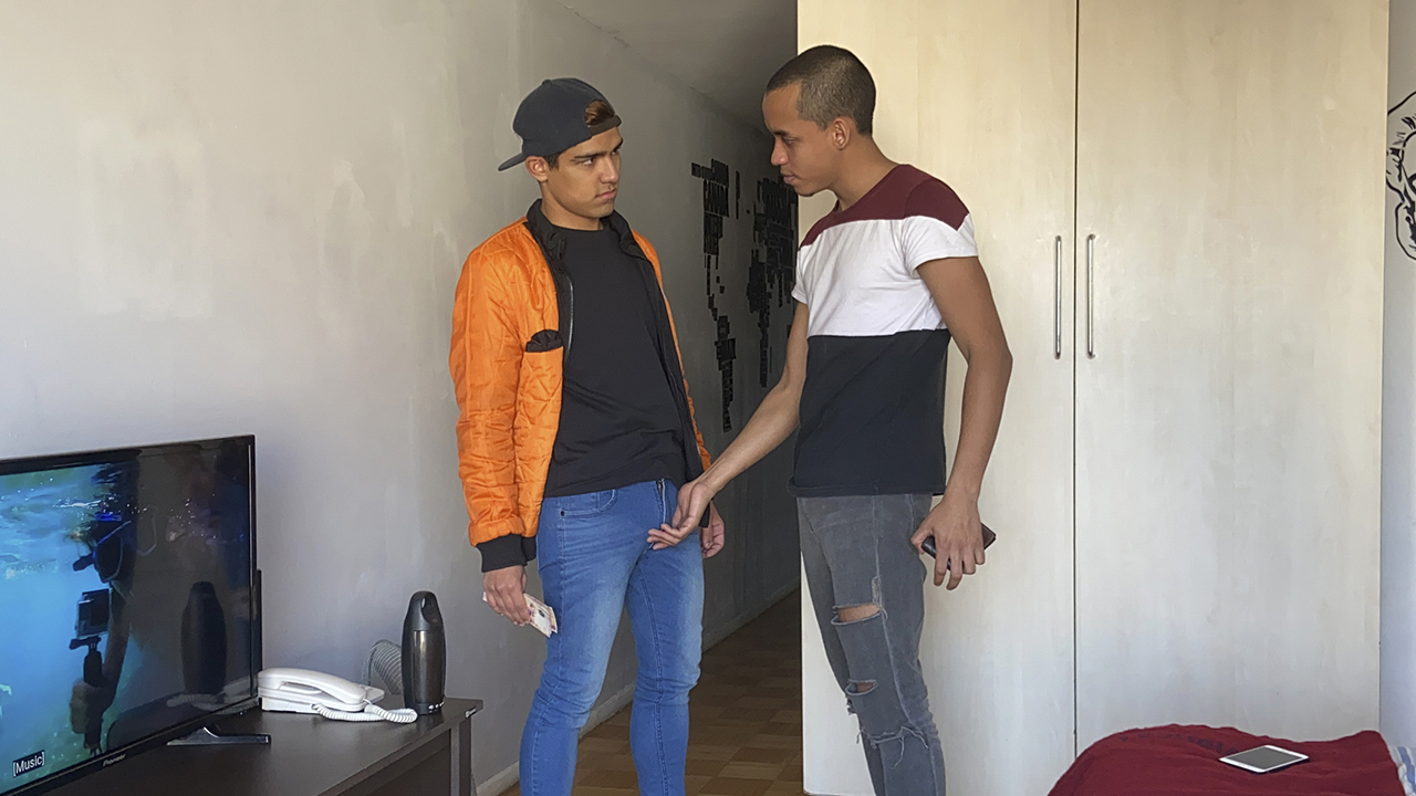 Numero 152: Hotel Meet-Up
