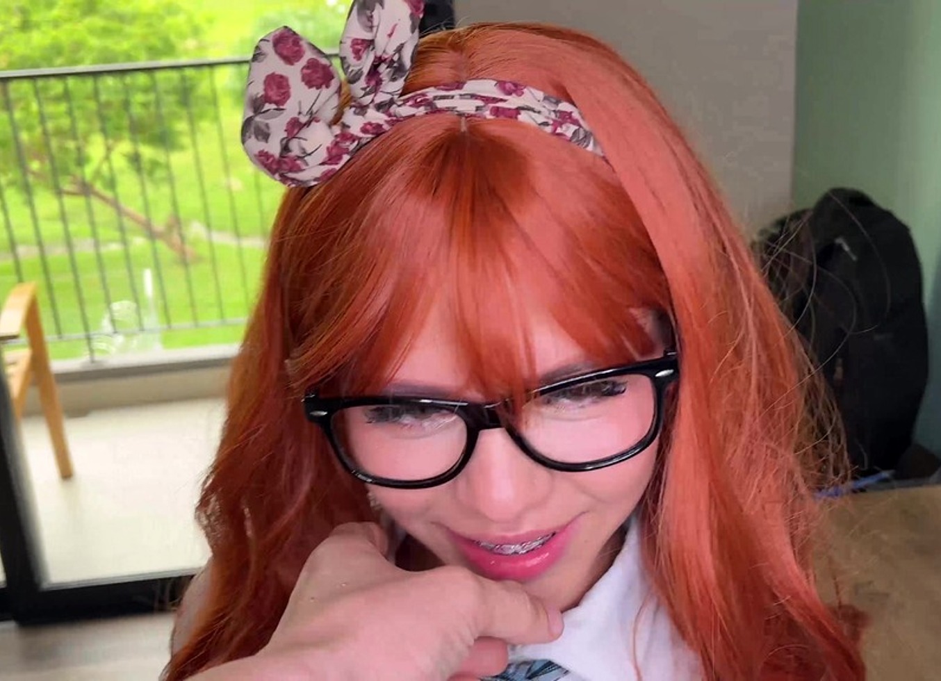 Nerdy redhead teen