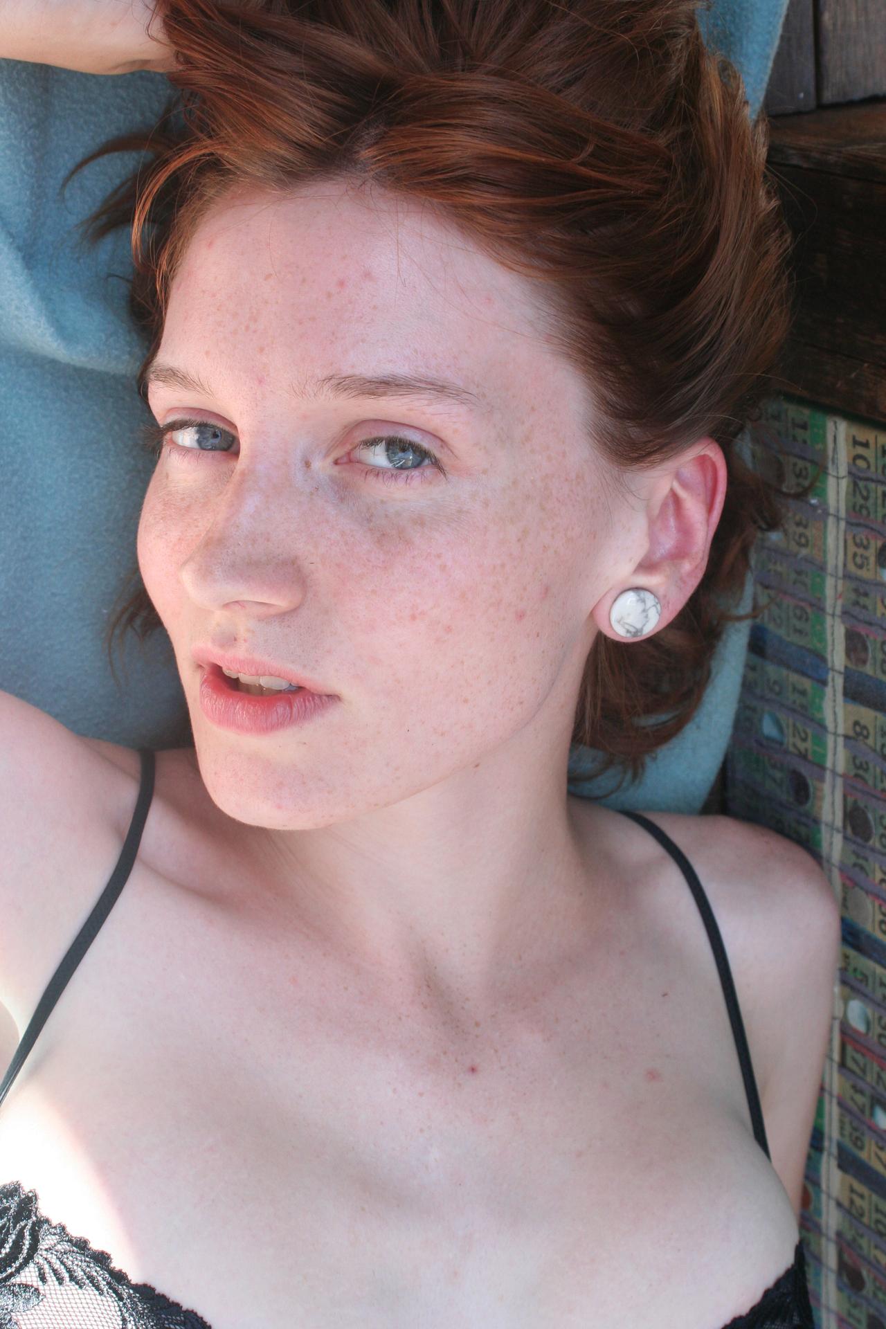 Photo HD Bettie Bondage - 2