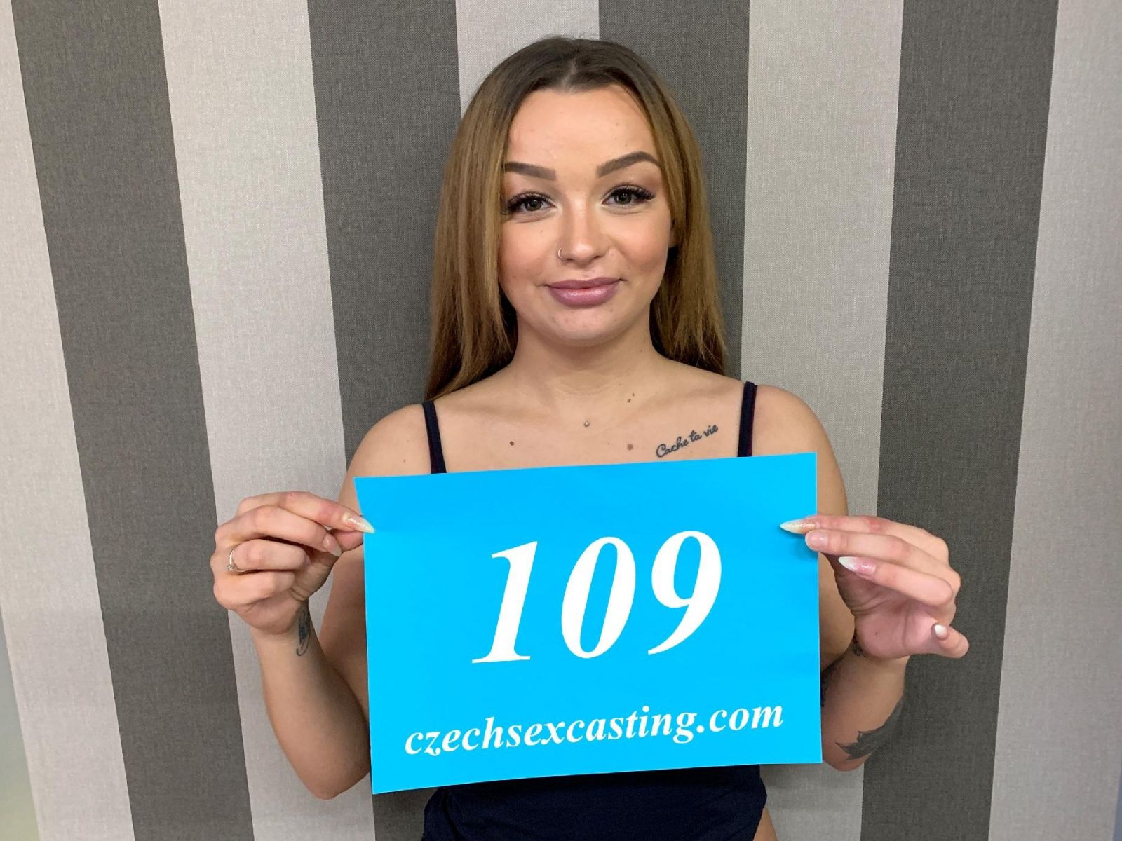 Daphne Klyde Makes Guy Very Hard in Casting