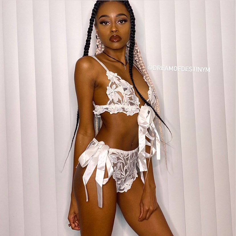 Photo HD Destiny Mira - 3