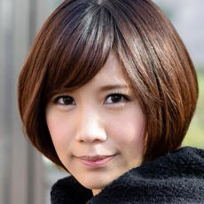 Serina Minami Lesbien