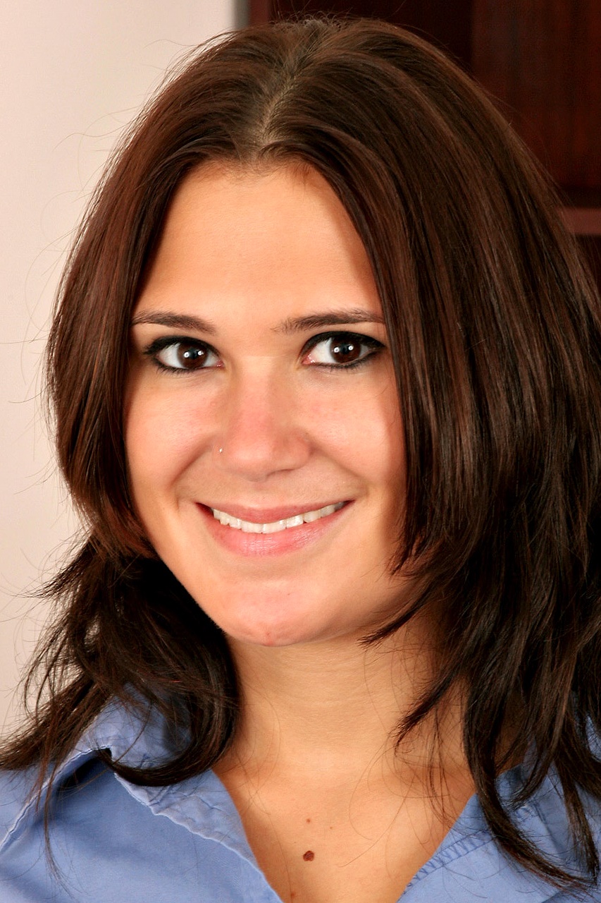 Photo HD Roxie West - 8