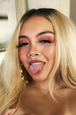 Photo HD Desiree Stella Renee - 3