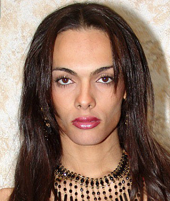 Sharon Lopes Gorge profonde