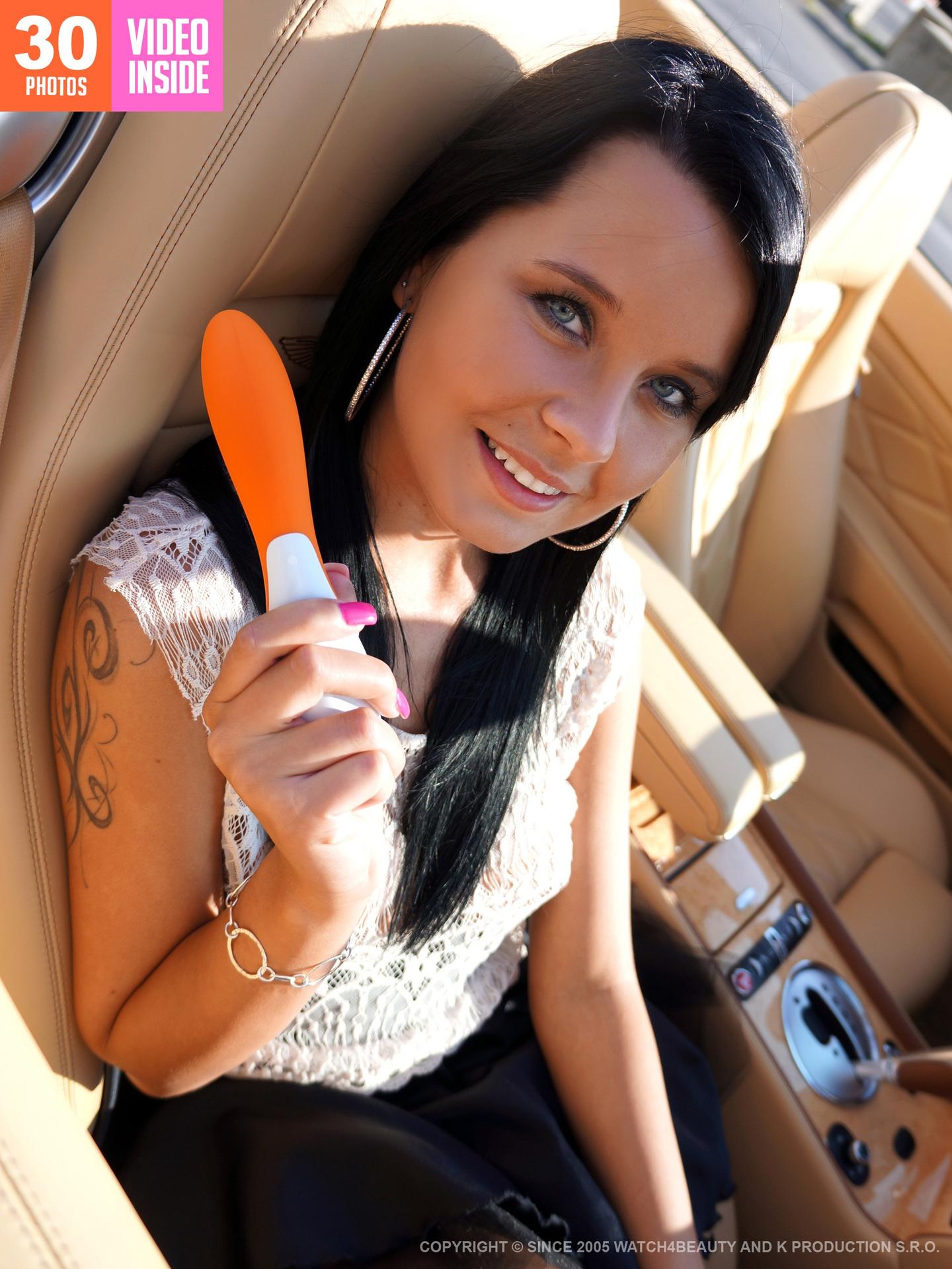 Mia Masturbating in a Bentley