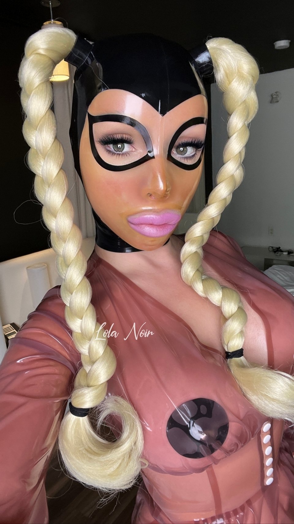 Photo HD Lola Noir - 2