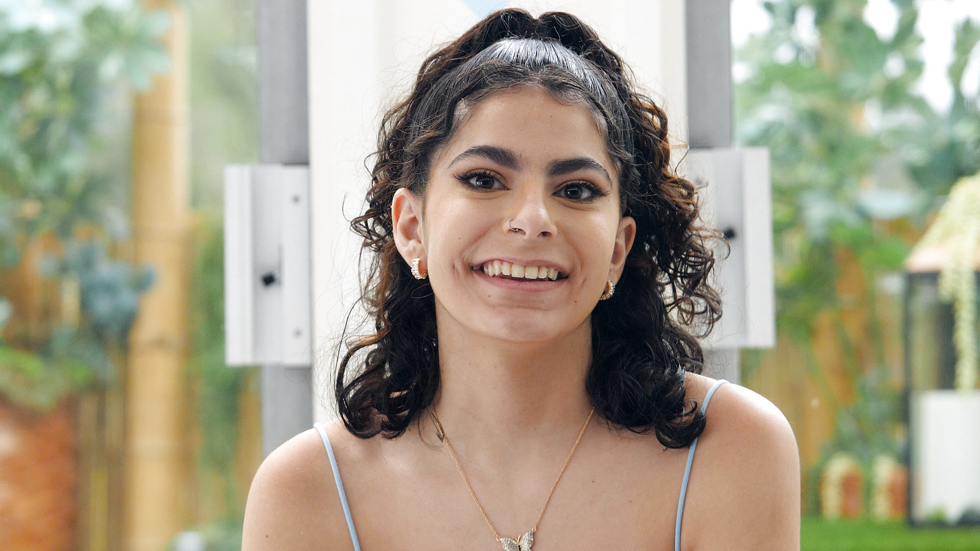 Angela - shy and 18 yrs old