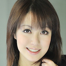 Mami Aikawa Facial