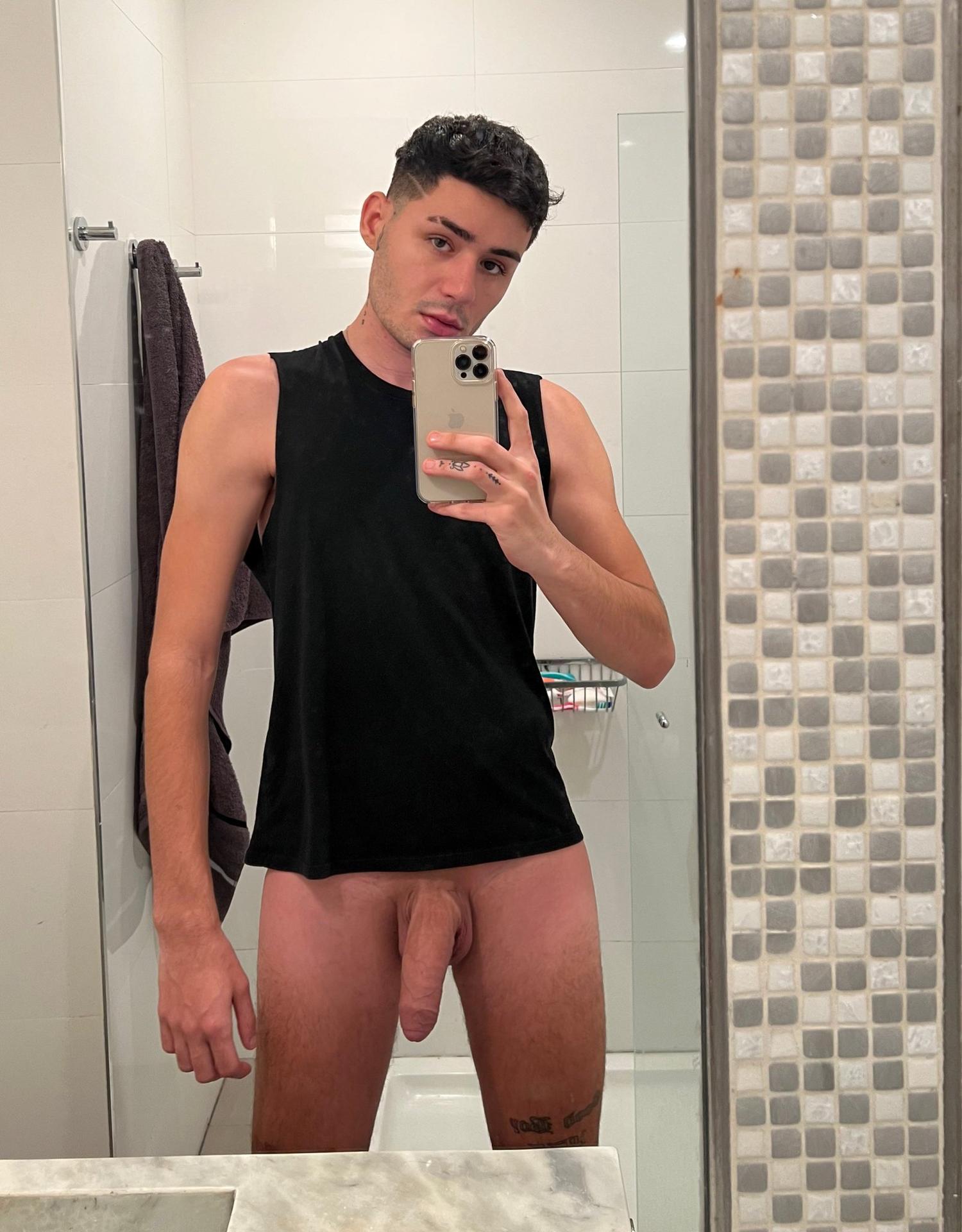 Agus Piney Anulingus