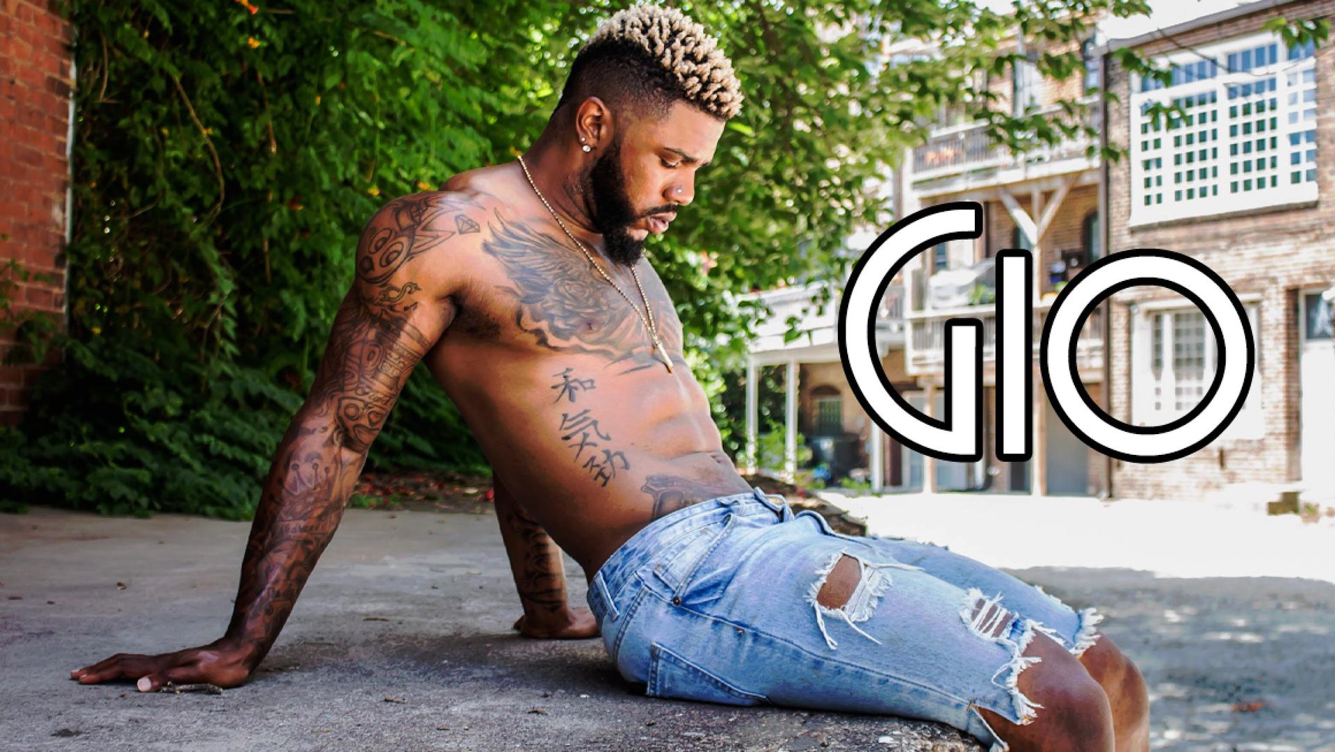 A Fuck On The Run: Pheonix Fellington & Gio