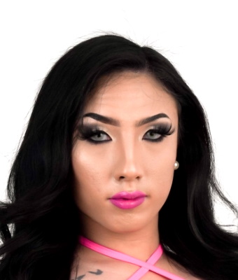 Isabella Starling Facial