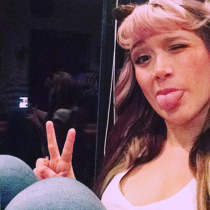 Photo HD Emily Saphire - 2