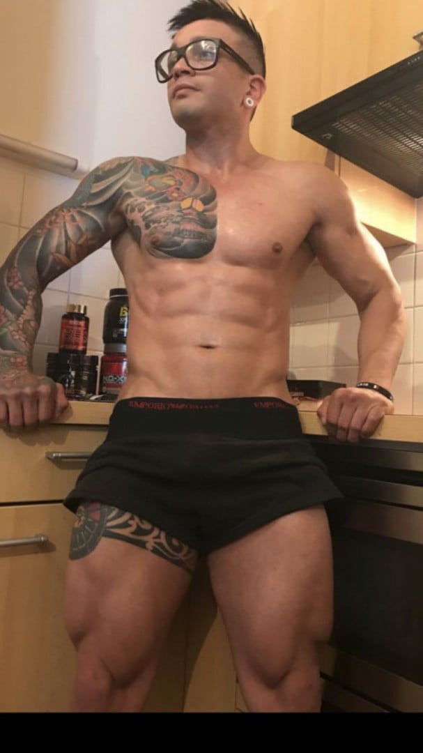 Enzo Tatoo Domination