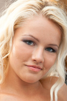 Photo HD Karina O - 1