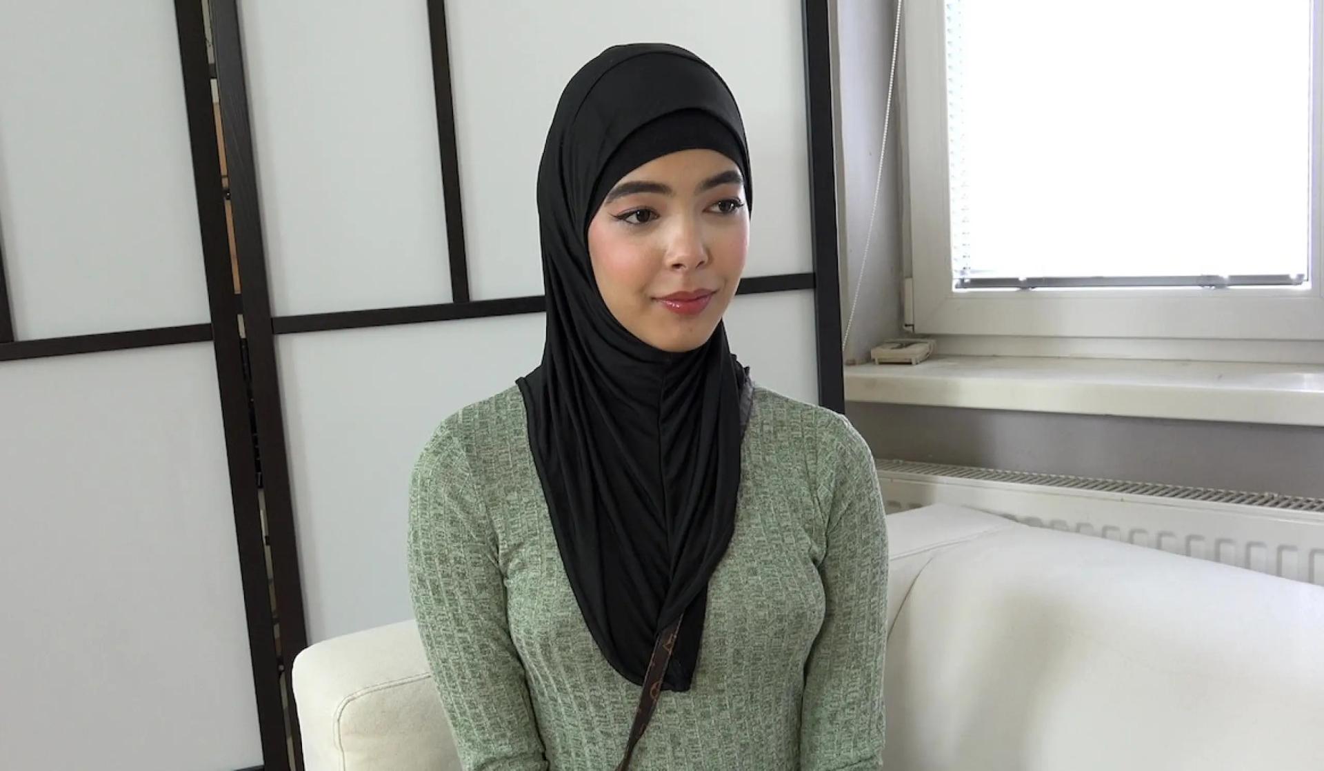 Babe in hijab really needs a job